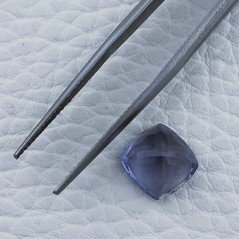 Gemma Sciolta di Iolite Naturale, Taglio Cuscino Sfaccettato a Mano, 9x9x7 mm, 3,50 ct