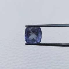 Gemma Sciolta di Iolite Naturale, Taglio Cuscino Sfaccettato a Mano, 9x9x7 mm, 3,50 ct