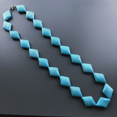 Collana girocollo aulite turchese rombo liscio 18x25 mm annodato