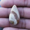Kokoweef Cave Onyx Naturale Forma Goccia Piatto Cabochon Liscio Fatto a Mano 31X17X5mm 4,78gm 1pz