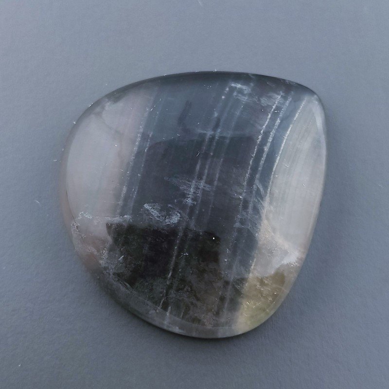 Fluorite Naturale Forma Cuore Piatto Cabochon Liscio Fatto a Mano 29X28X6,7mm 9,50gm 1pz