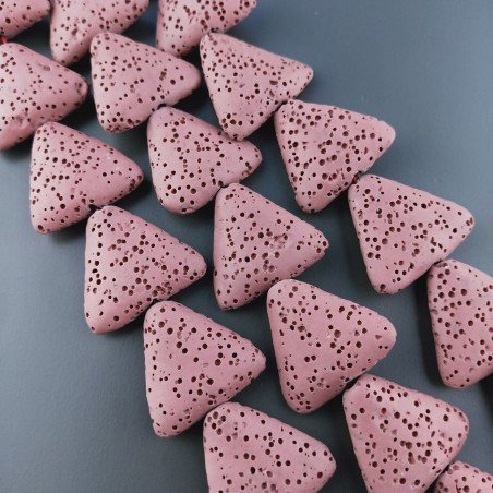 Pietra Lavica Rosso Porpora in Perline Forma Triangolo Piatto Liscio Foro Passante 24mm