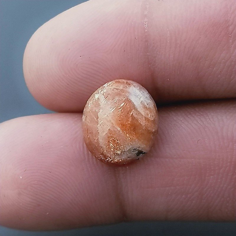 Pietra Di Sole 'Eliolite' Naturale Forma Ovale Piatto Cabochon Liscio Fatto a Mano 13X11X5mm 5,05 Carati 1pz