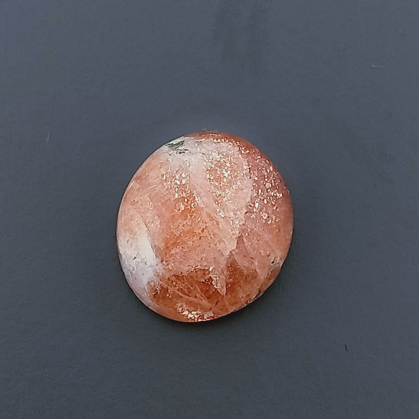 Pietra Di Sole 'Eliolite' Naturale Forma Ovale Piatto Cabochon Liscio Fatto a Mano 13X11X5mm 5,05 Carati 1pz