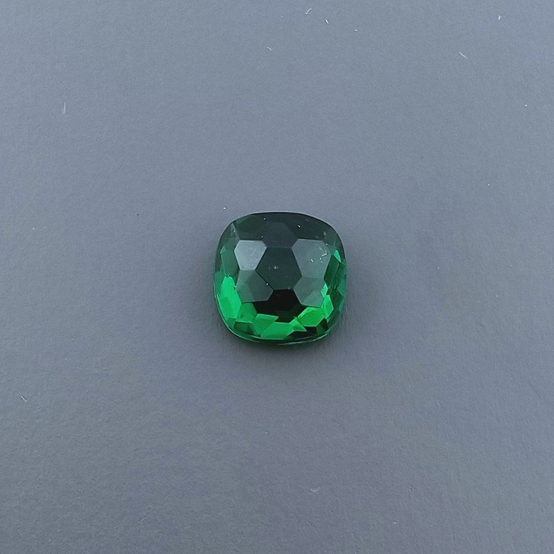 Quarzo Verde Idrotermale Quadrata Briolette Sfaccettato A Mano 8X8X5mm 2,40CT