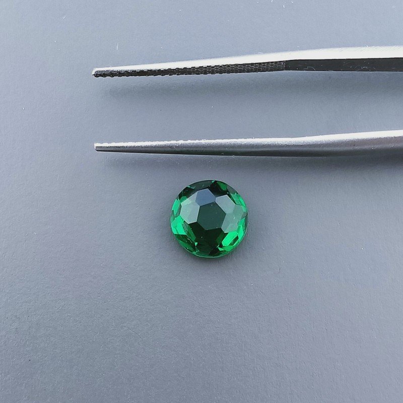 Quarzo Verde Idrotermale Tondo Briolette Sfaccettato A Mano 8X8X4mm 2,05CT