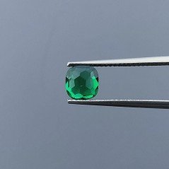 Quarzo Verde Idrotermale Quadrata Briolette Sfaccettato A Mano 6X6X4mm 1,25CT