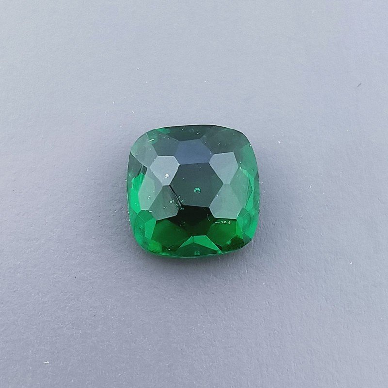 Quarzo Verde Idrotermale Quadrata Briolette Sfaccettato A Mano 10X10X6mm 4,65CT Quarzo Verde Idrotermale Quadrata Briolette Sfaccettato A Mano 10X10X6mm 4,65CT