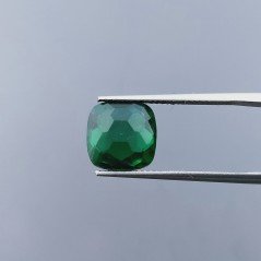 Quarzo Verde Idrotermale Quadrata Briolette Sfaccettato A Mano 10X10X6mm 4,65CT Quarzo Verde Idrotermale Quadrata Briolette Sfaccettato A Mano 10X10X6mm 4,65CT