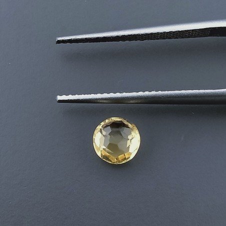 Quarzo Citrino Idrotermale Tondo Briolette Sfaccettato A Mano 6X6X3mm 1CT