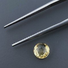 Quarzo Citrino Idrotermale Tondo Briolette Sfaccettato A Mano 6X6X3mm 1CT