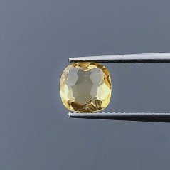 Quarzo Citrino Idrotermale Quadrata Briolette Sfaccettato A Mano 8X8X4mm 2,30CT