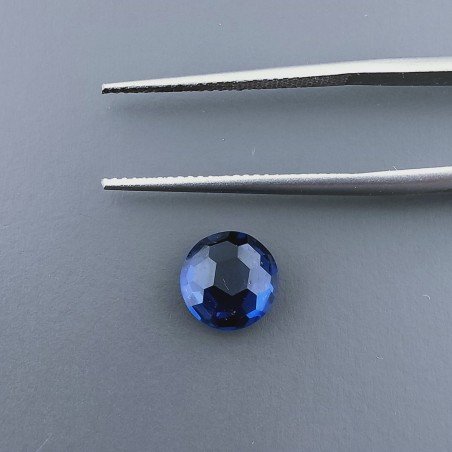 Zaffiro Idrotermale Tondo Briolette Sfaccettato A Mano 8X8X4mm 1,90CT