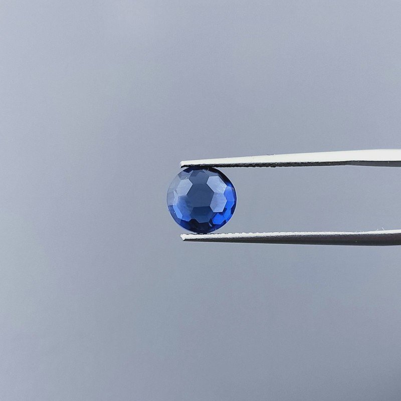 Zaffiro Idrotermale Tondo Briolette Sfaccettato A Mano 8X8X4mm 1,90CT