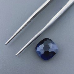 Zaffiro Idrotermale Quadrata Briolette Sfaccettato A Mano 10X10X5mm 4CT Zaffiro Idrotermale Quadrata Briolette Sfaccettato A Mano 10X10X5mm 4CT