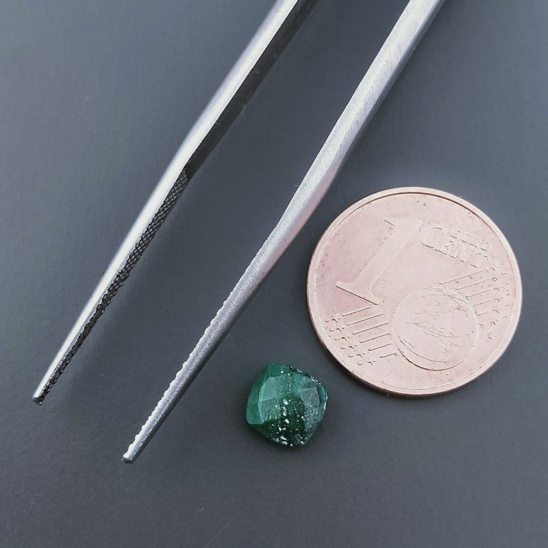 Malachite (A) Quadrata Briolette Sfaccettato A Mano 5X5X3mm ,95CT