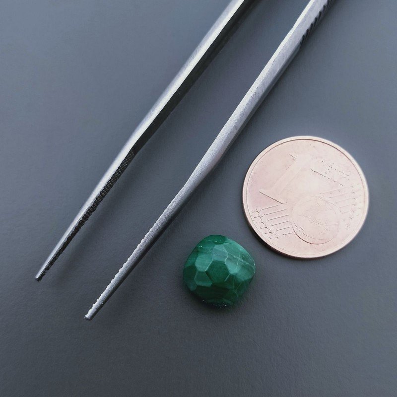Malachite (A) Quadrata Briolette Sfaccettato A Mano 8X8X5mm 3,90CT