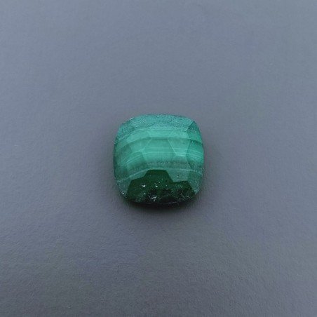 Malachite (A) Quadrata Briolette Sfaccettato A Mano 10X10X6mm 7CT