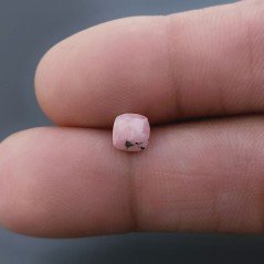 Opale Rosa (AA) Quadrata Briolette Sfaccettato A Mano 5X5X3mm 0,60CT