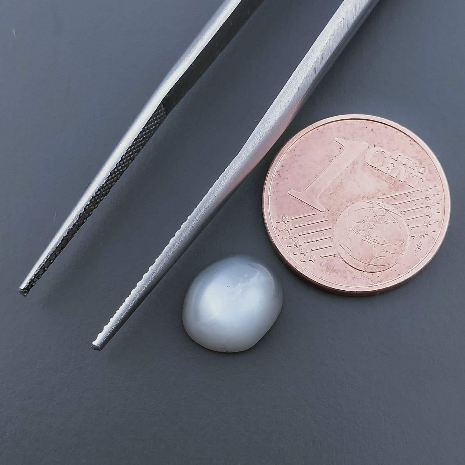 Pietra Di Luna Grigia Naturale Forma Ovale Piatto Cabochon Liscio Fatto a Mano 9X8X4mm 2,50 Carati 1pz