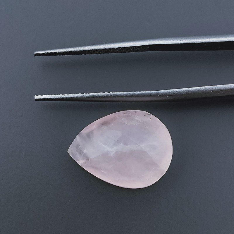 Quarzo Rosa Naturale Taglio Goccia Briollette Cabochon Sfaccettato a Mano 17X13X6mm 9,25 Carati 1pz