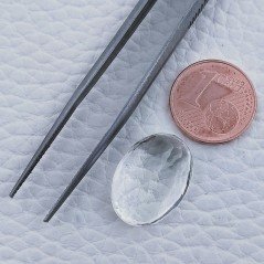 Gemma Sciolta di Cristallo di Rocca Naturale, Taglio Ovale Liscio e Sfaccettato a Mano, 17x13x9 mm, 12,00 ct