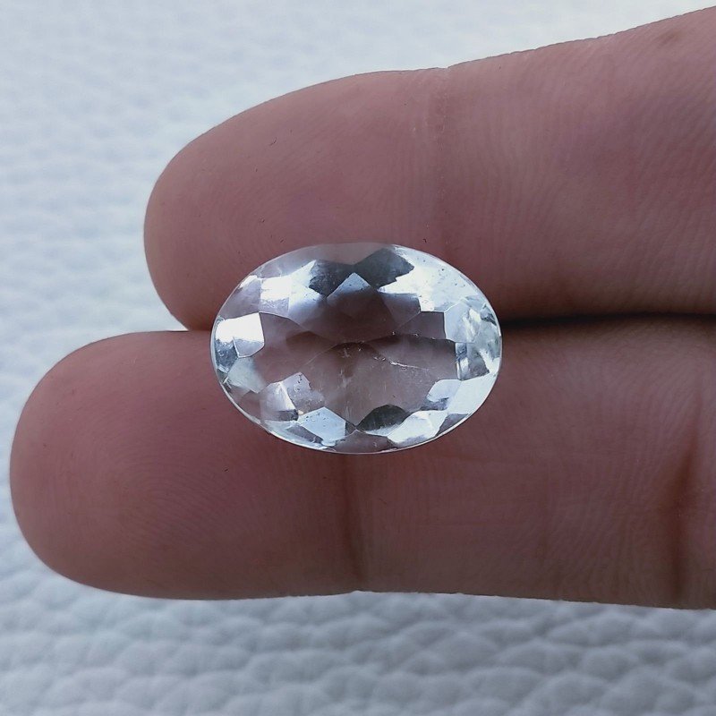 Cristallo Di Rocca Naturale Taglio Ovale Liscio-Sfaccettata a Mano Gemma Sciolta 17X13X9mm 12,00 Carati 1pz