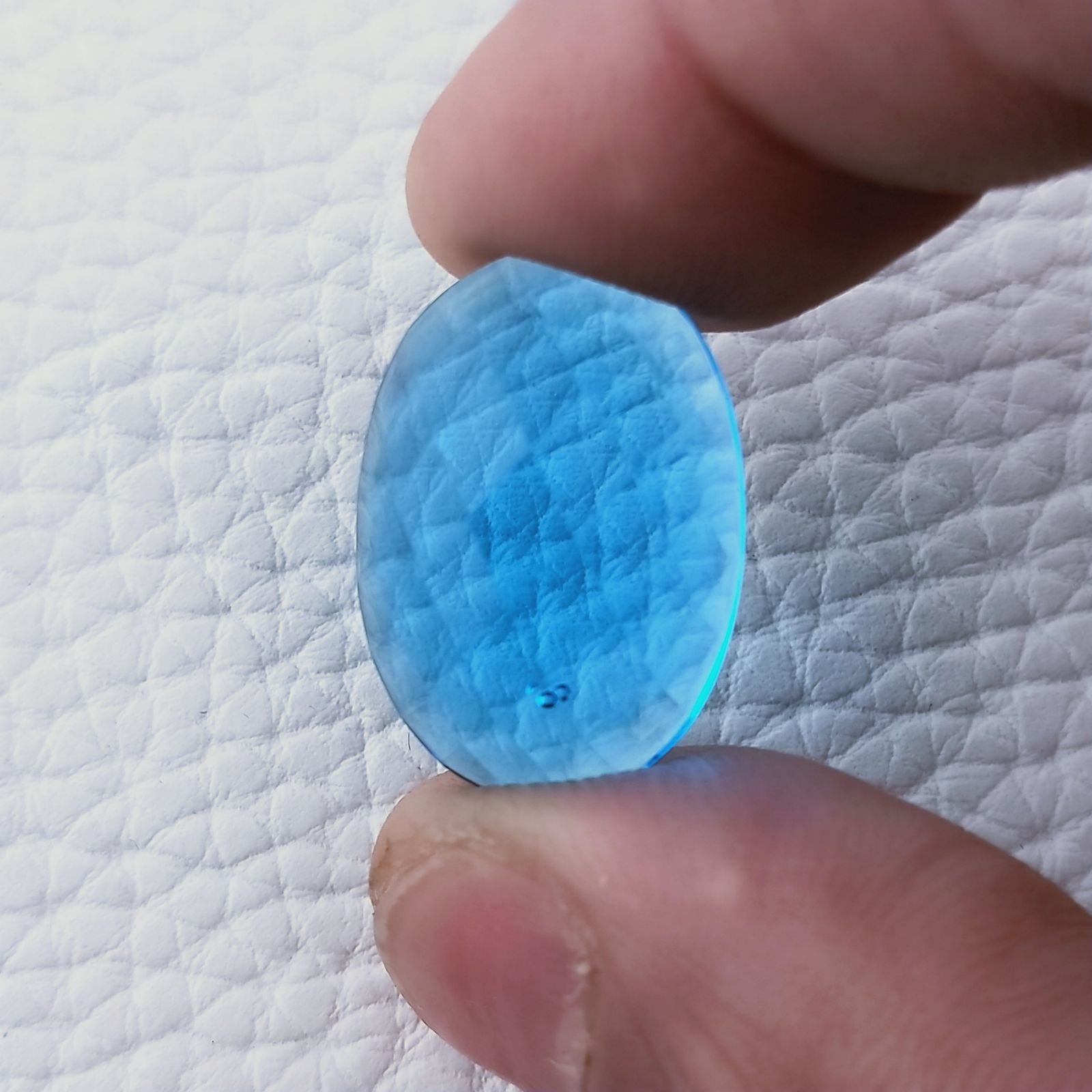 Topazio Azzurro Idrotermale Forma Ovale Piatto Cabochon Sfaccettata Fatto a Mano 22X16X8mm 20,20 Carati 1pz