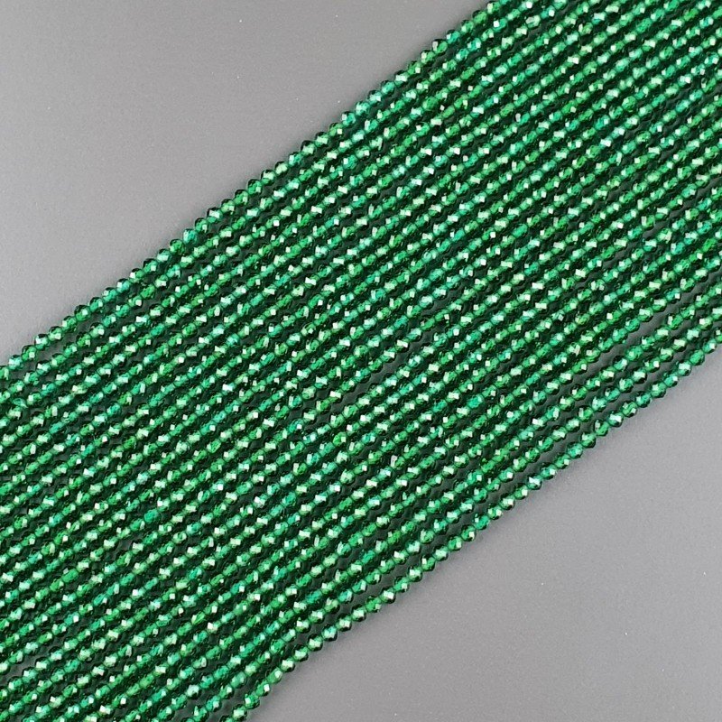 Zircone Verde Smeraldo Forma Tondo Taglia Diamante, Micro Sfaccettato Machine Cut 2,20mm