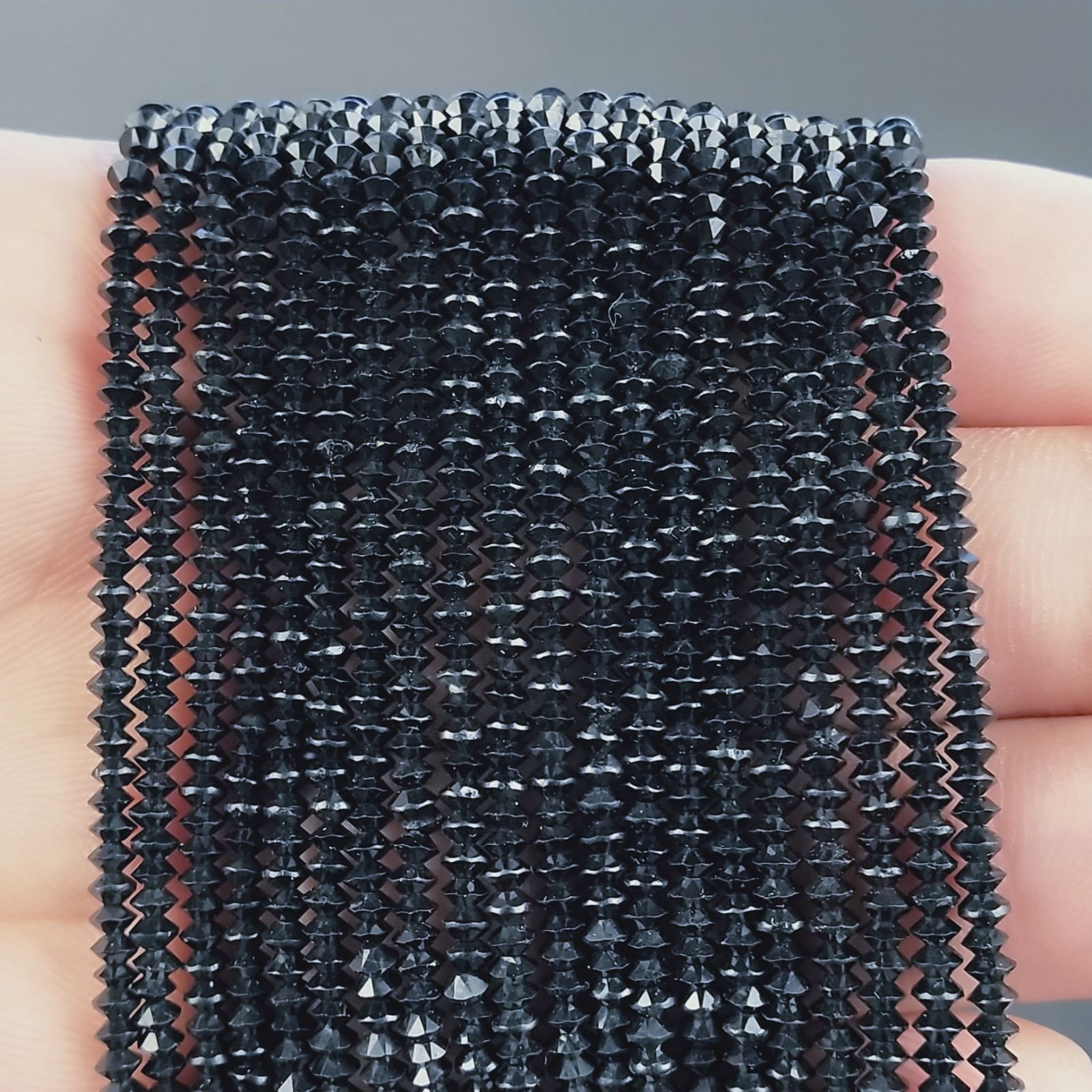 Spinello Nero Prima Scelta Sfaccettato Dischi Diamond Cut 3,5mm