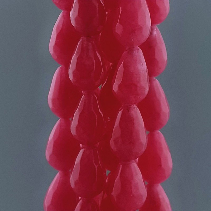 Giada Fucsia in Perline Forma Goccia Tondo Sfaccettato Foro Passante 08x12mm
