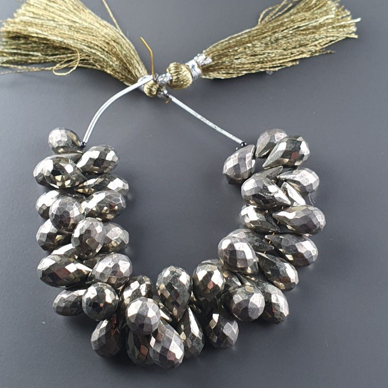 Pirite Naturale in Perline Forma Goccia Tondo Sfaccettato a Mano Foro Laterale 06-07X09-10mm