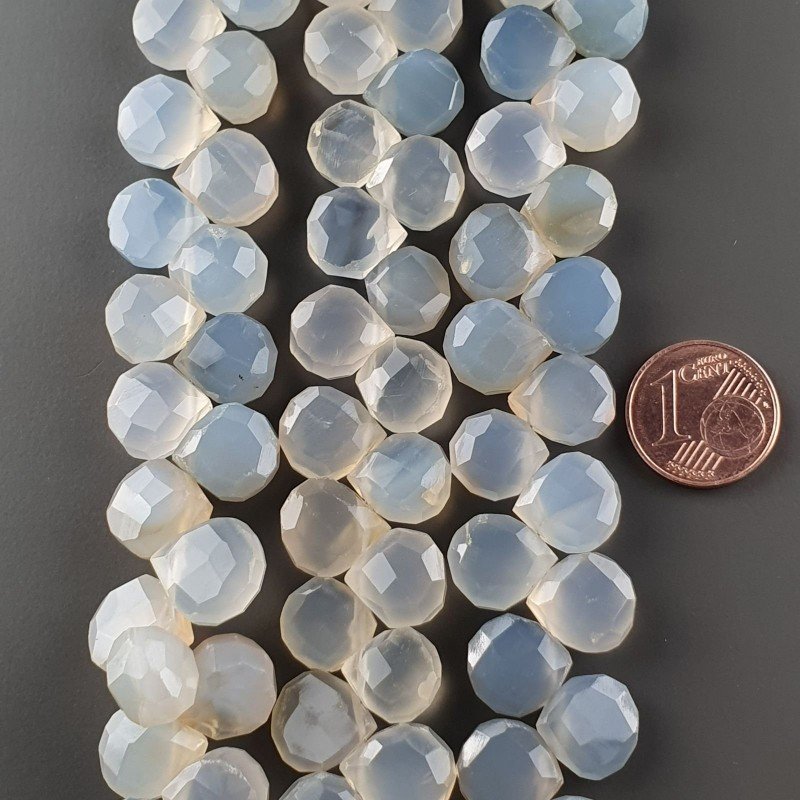 Calcedonio Blu Grigio Perline Forma Cuore Piatto Sfaccettato a Mano Foro Laterale Calcedonio Blu Grigio Perline Forma Cuore Piatto Sfaccettato a Mano Foro Laterale