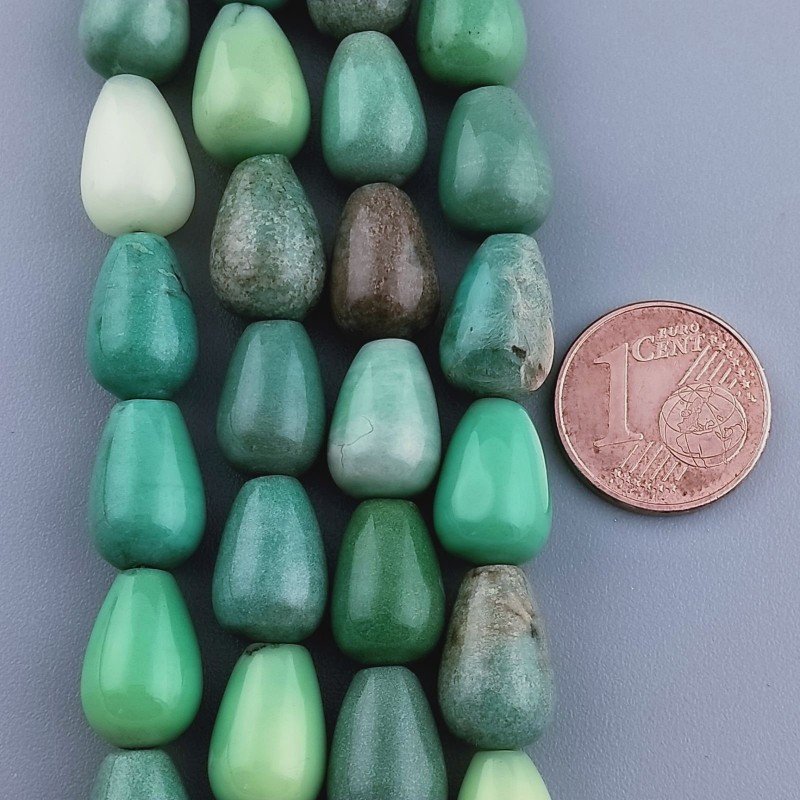 Crisoprasio Perline Forma Goccia Tondo Liscio Foro Passante 12x09mm Crisoprasio Perline Forma Goccia Tondo Liscio Foro Passante 12x09mm