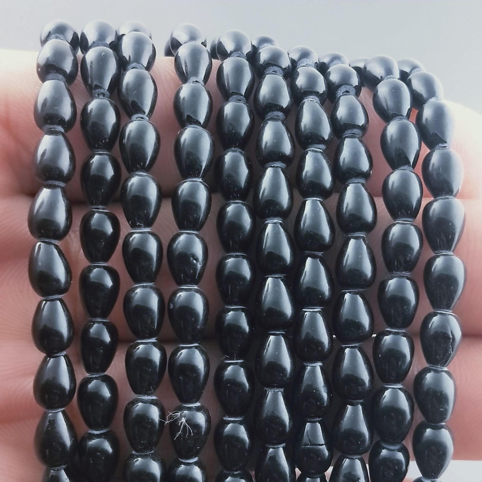 Agata Nera Perline Forma Goccia Tondo Liscio Foro Passante 05x06mm