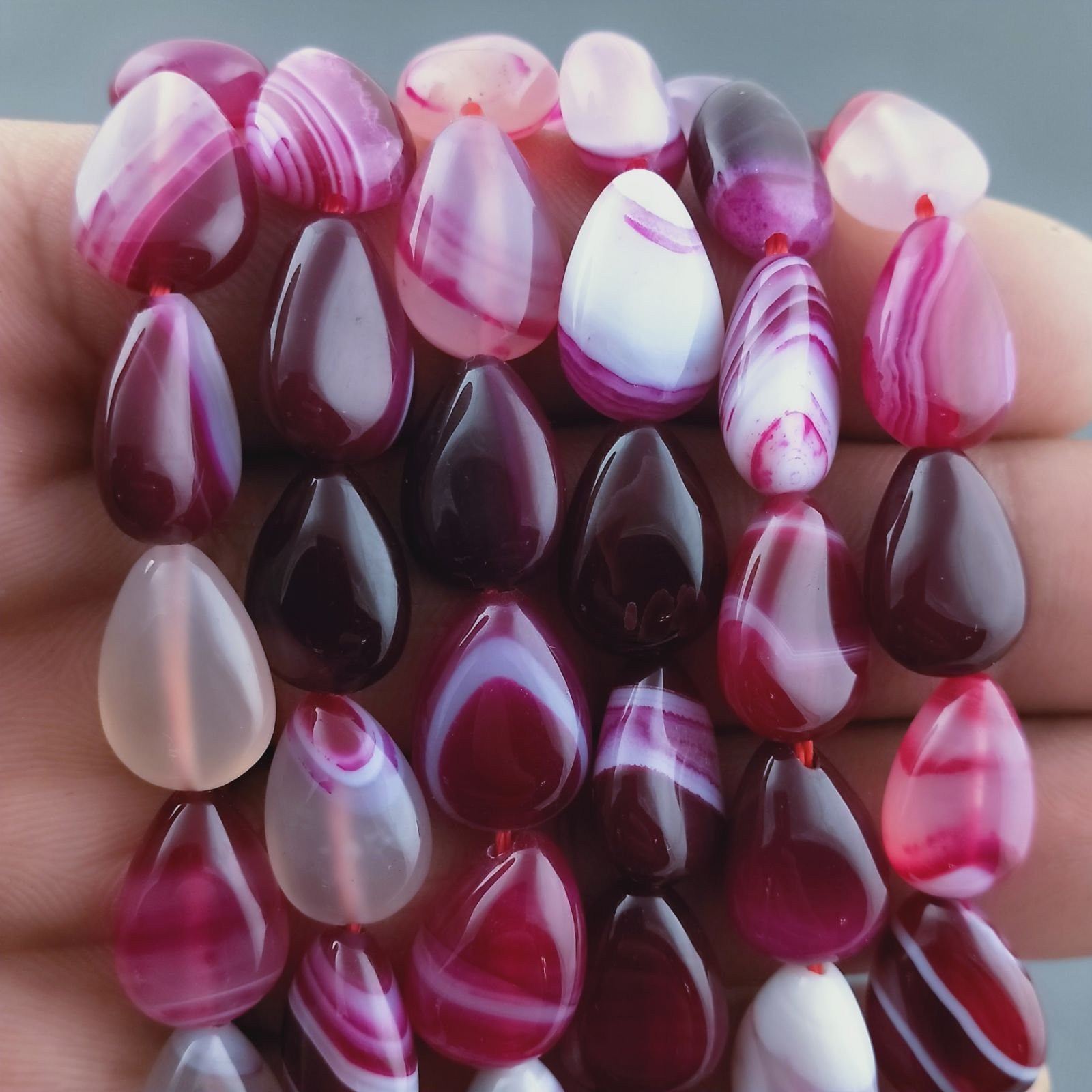 Agata Brasiliana Fucsia Striata Perline Forma Goccia Piatto Liscio Foro Passante 10X14mm