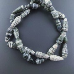 Serpentino Naturale in Perline Forma Goccia Tondo Sfaccettato Foro Passante 20x8mm