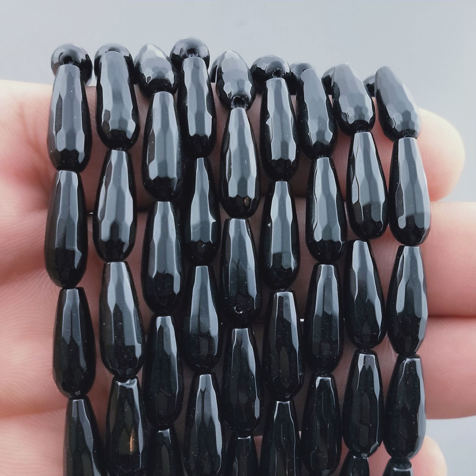 Onice Nera in Perline Forma Goccia Tondo Sfaccettato Foro Passante 16x6mm