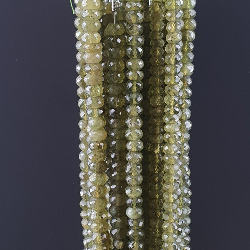 Peridoto Naturale in Perline Forma Rondelle Sfaccettato a Mano Foro Passante 07-10mm