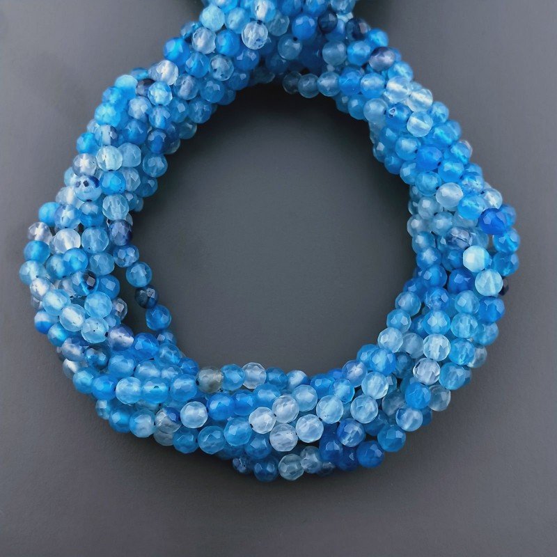 Agata Brasiliana Blu Sfumato Perline Forma Tondo Sfaccettato 04mm Agata Brasiliana Blu Sfumato Perline Forma Tondo Sfaccettato 04mm