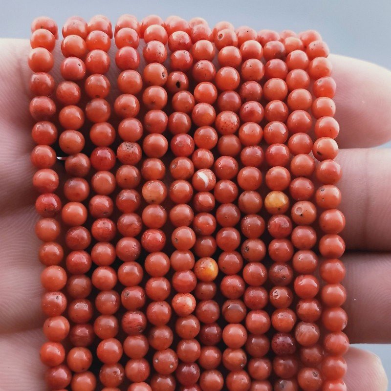 Corallo Madrepora Perline Forma Tondo Liscio 04mm