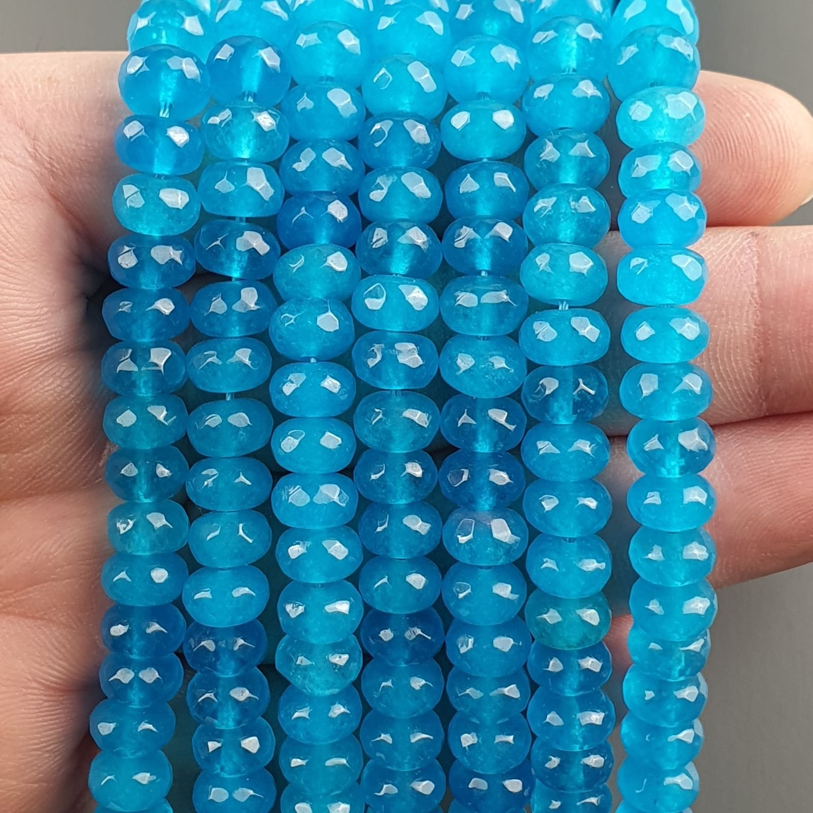 Giada Azzurra in Perline Forma Rondelle Sfaccettato Foro Passante 08X05mm