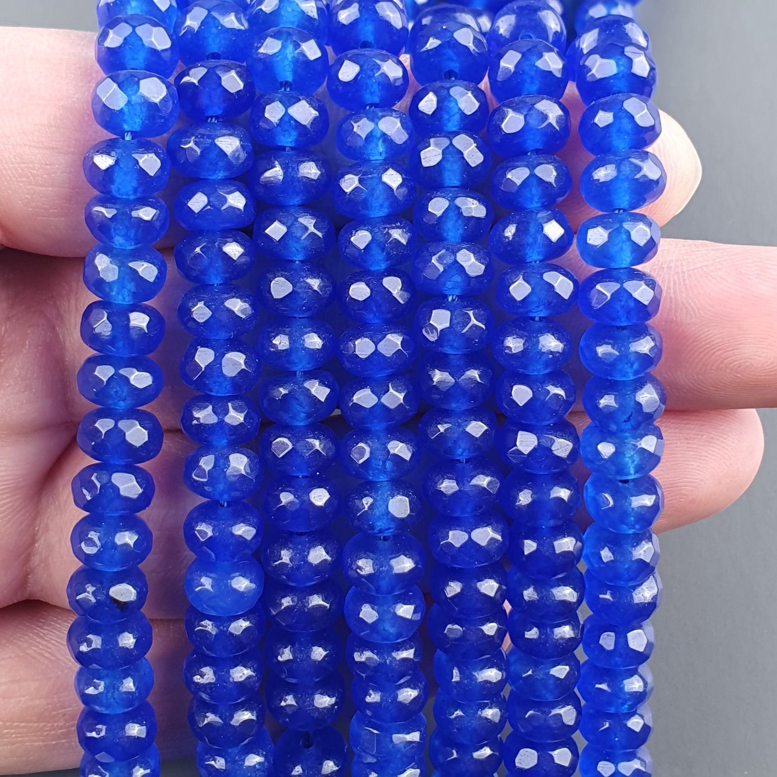 Giada Blu in Perline Forma Rondelle Sfaccettato Foro Passante 08X05mm