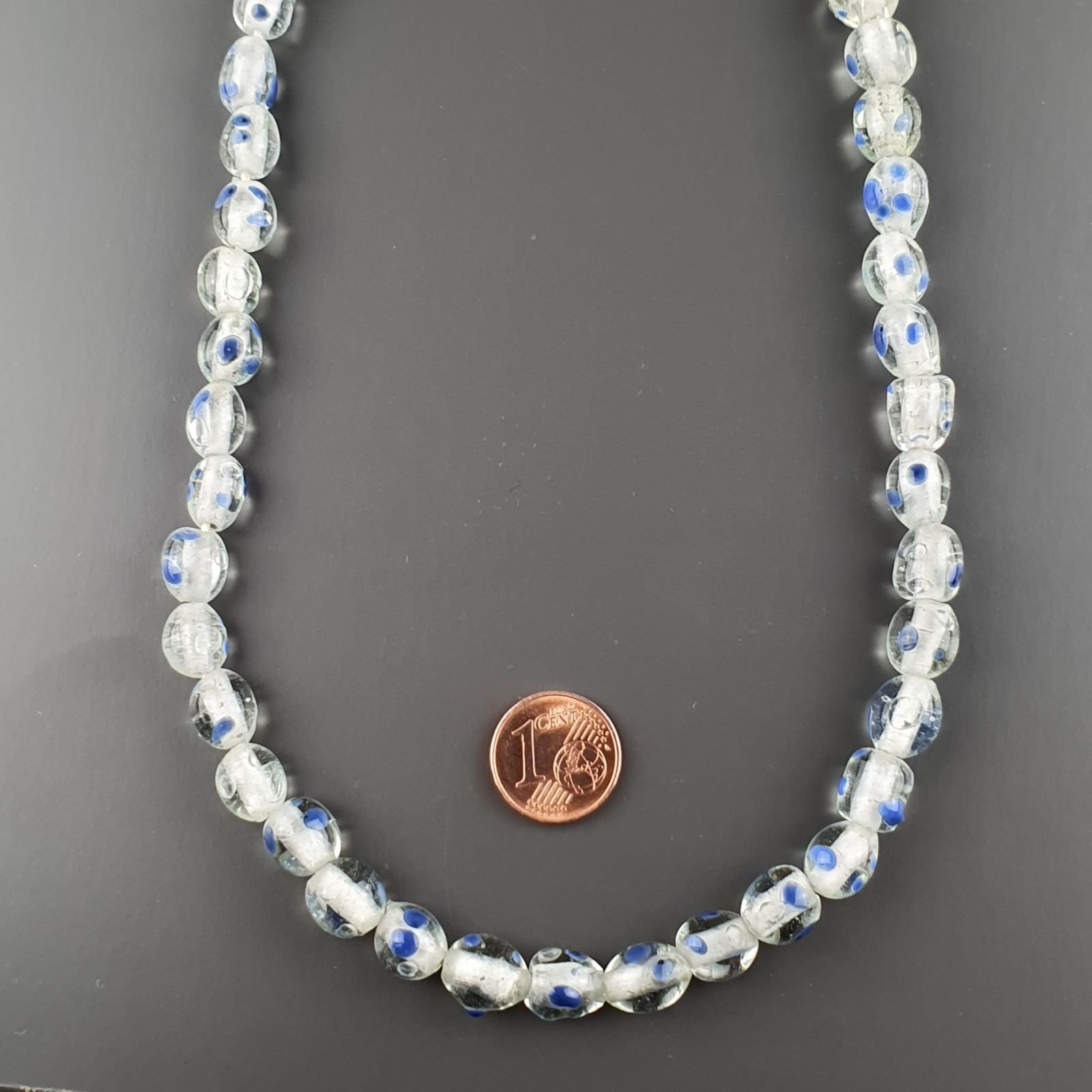Perline in Vetro Stile Murano Bianco con Punti Blu Liscio Foro Passante