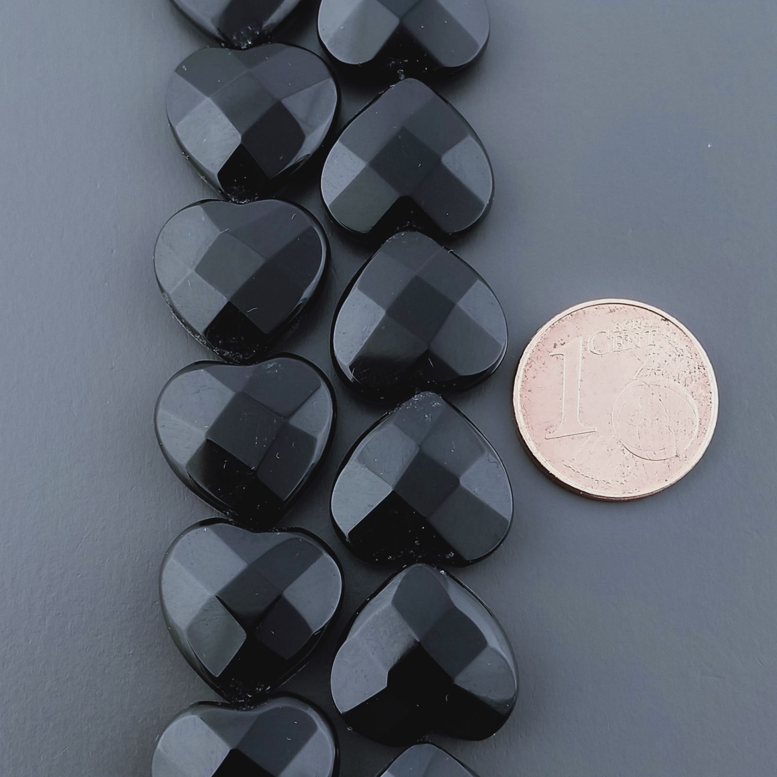 Onice Nera Perline Forma Cuore Piatto Sfaccettato a Mano Foro Passante 14mm