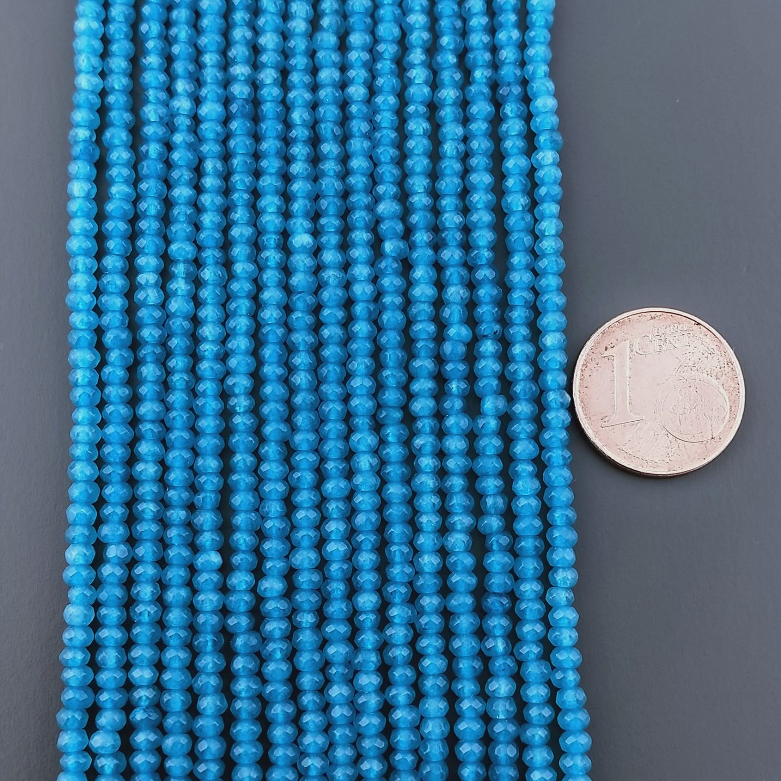 Giada Azzurra in Perline Forma Rondelle Sfaccettato Foro Passante 02mm
