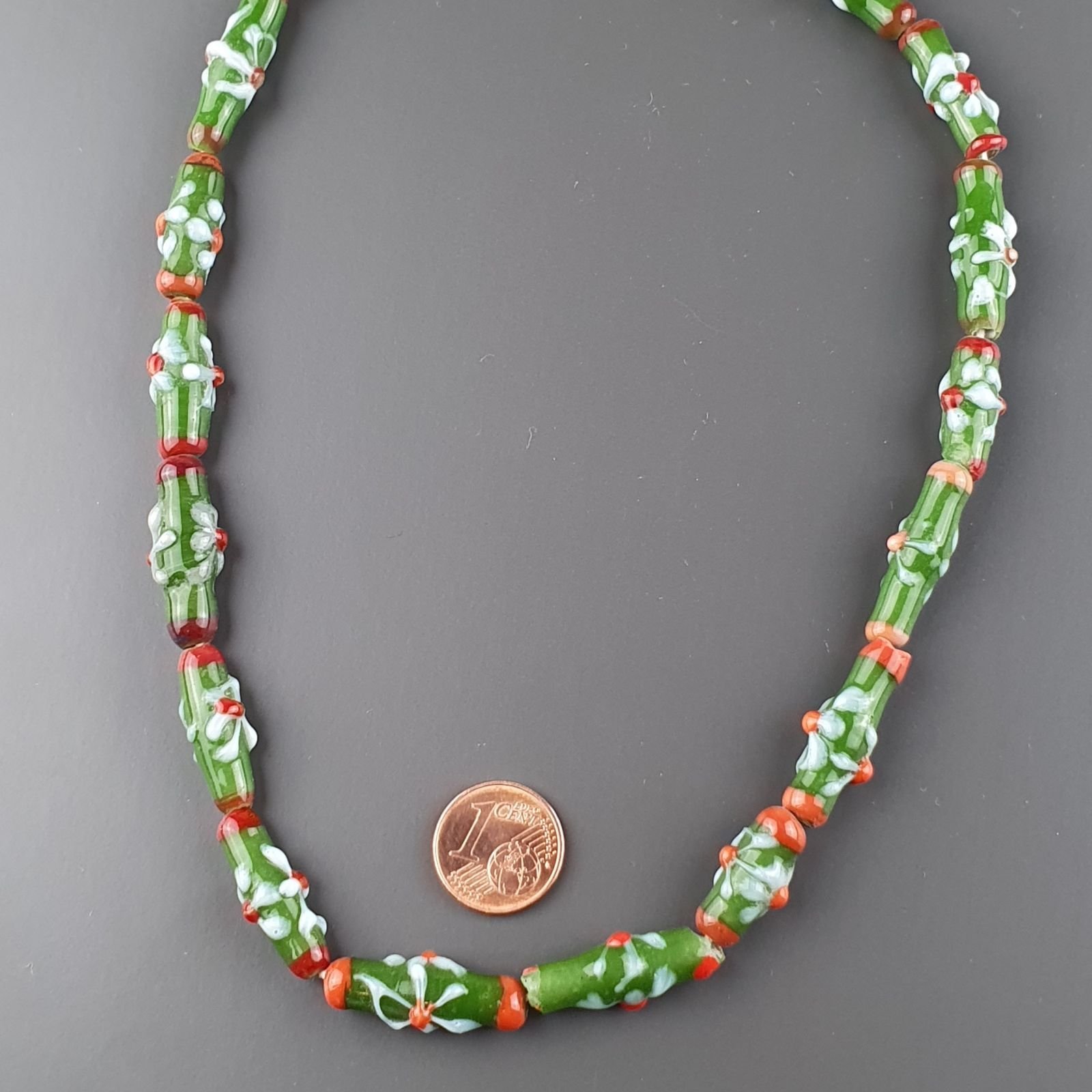Perline in Vetro Stile Murano Verde Lavorato Fiori Bianco Rosso Liscio Foro Passante