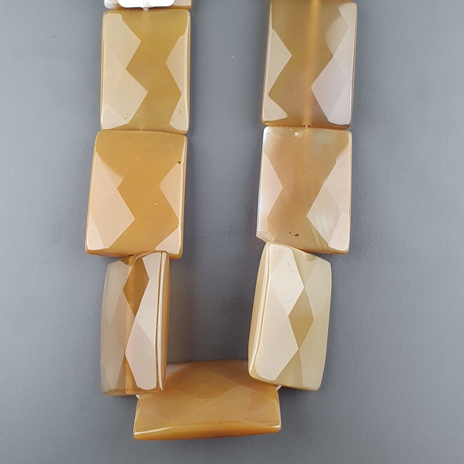 Agata Gialla Naturale in Perline Forma Rettangolare Piatto Sfaccettato Foro Passante 25x34mm