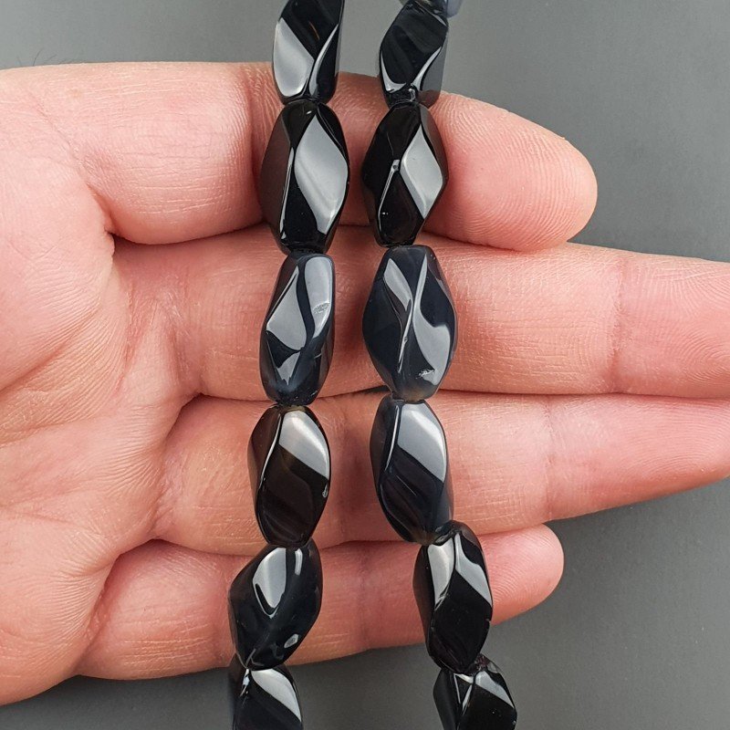 Onice Nera Naturale in Perline Forma Ovale Twist Liscio Foro Passante 9x18mm