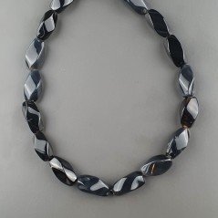 Onice Nera Naturale in Perline Forma Ovale Twist Liscio Foro Passante 9x18mm